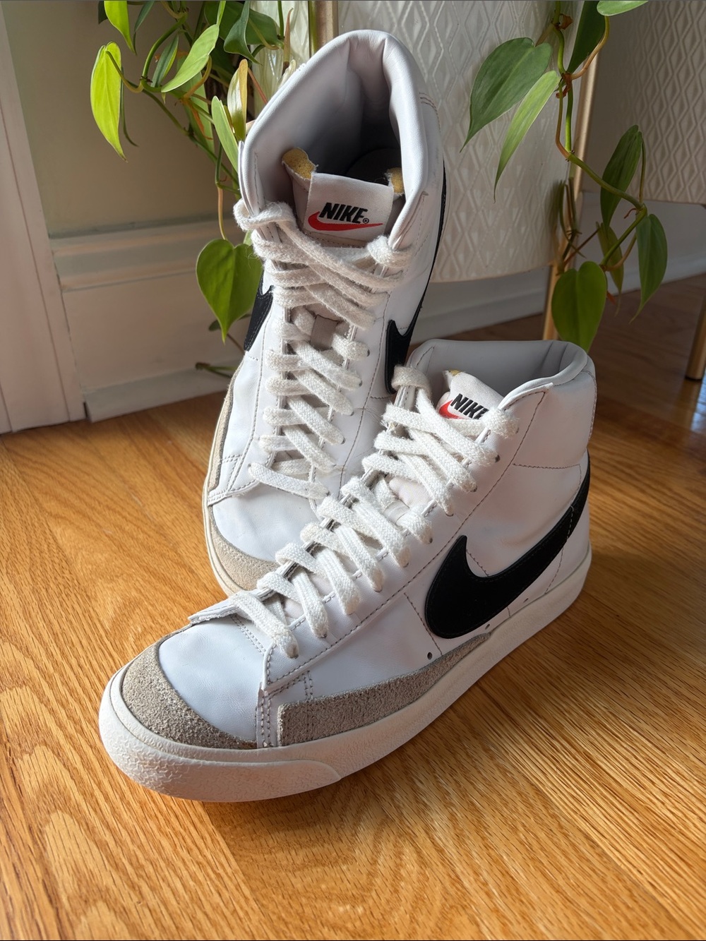 Nike Blazer women’s 8.5